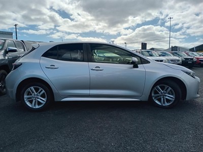 2019 Toyota COROLLA - Thumbnail