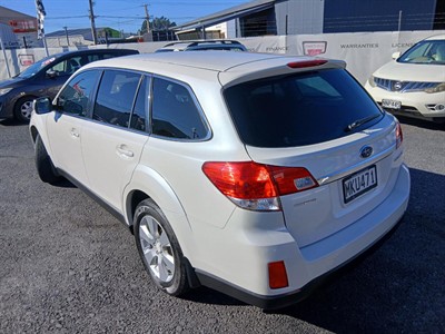 2010 Subaru Outback - Thumbnail