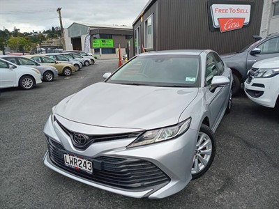 2018 Toyota CAMRY - Thumbnail