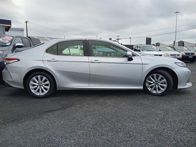 2018 Toyota CAMRY - Thumbnail
