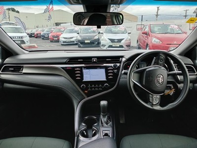 2018 Toyota CAMRY - Thumbnail