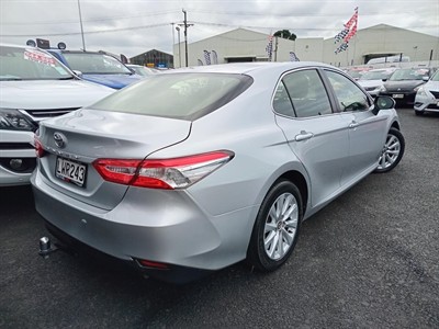 2018 Toyota CAMRY - Thumbnail