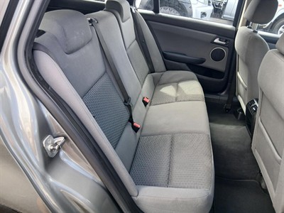 2012 Holden COMMODORE - Thumbnail