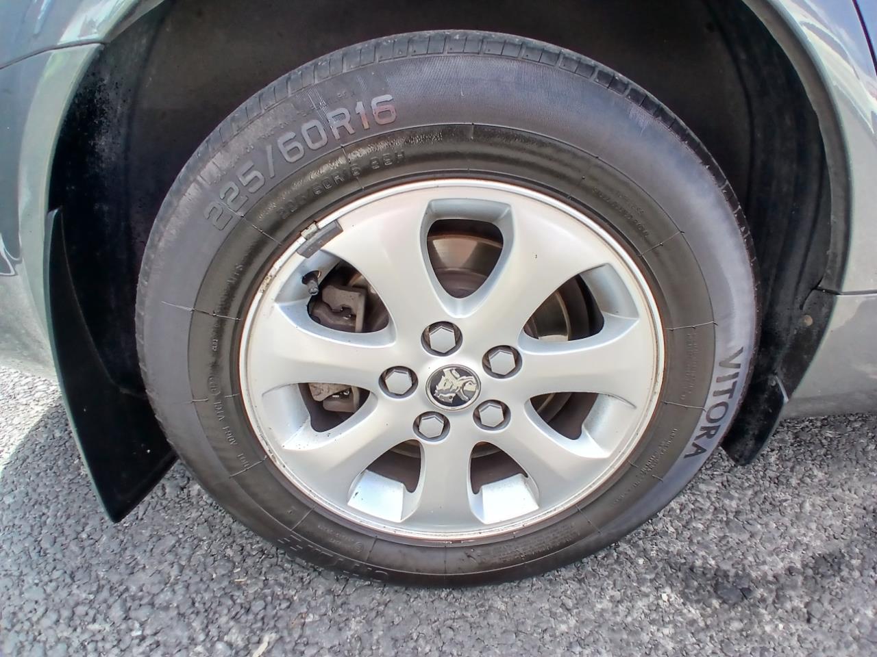 2012 Holden COMMODORE