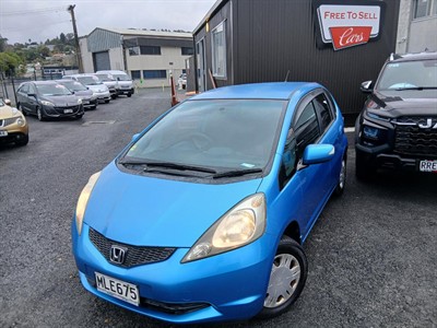 2010 Honda Fit - Thumbnail