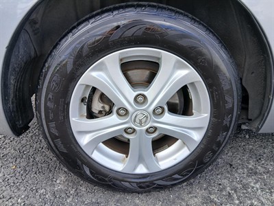 2010 Mazda AXELA - Thumbnail