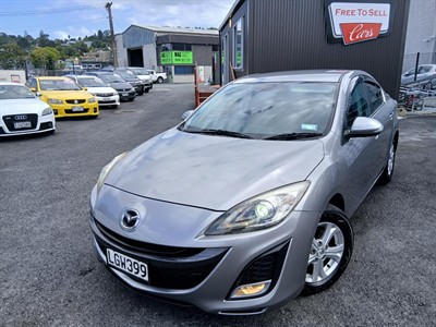 2010 Mazda AXELA - Thumbnail