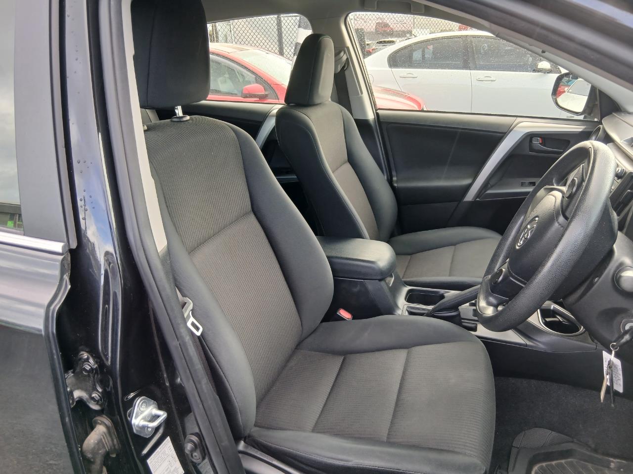 2017 Toyota RAV4
