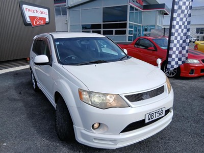 2007 Mitsubishi Outlander - Thumbnail