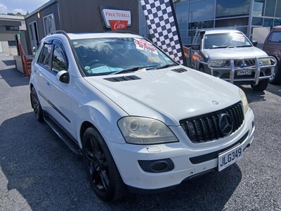 2008 Mercedes-Benz ML - Thumbnail