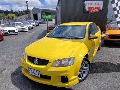 2011 Holden COMMODORE - Thumbnail