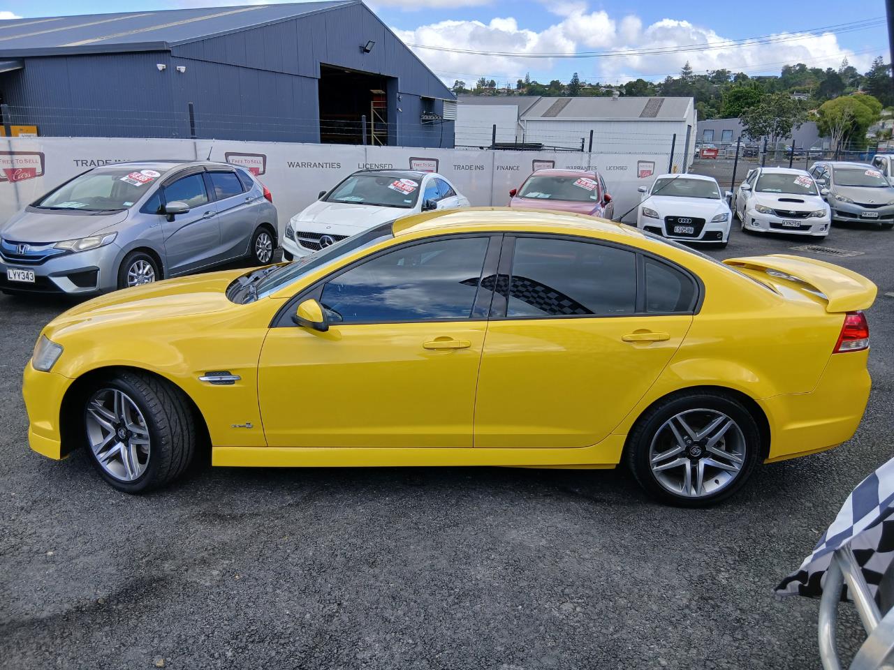 2011 Holden COMMODORE