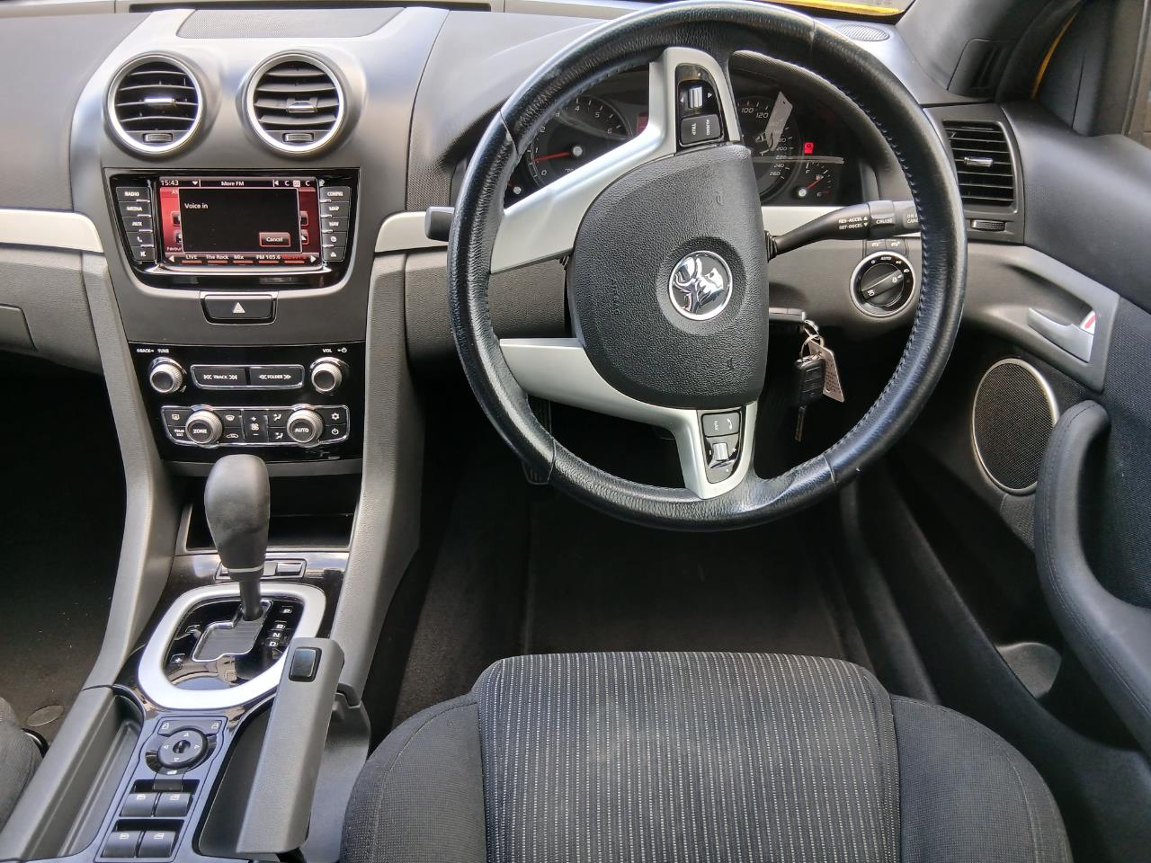 2011 Holden COMMODORE