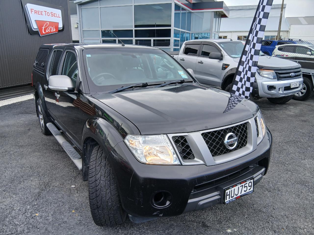 2014 Nissan NAVARA