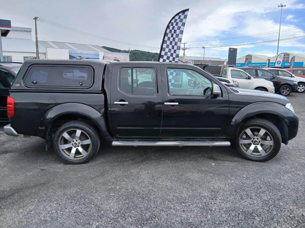 2014 Nissan NAVARA