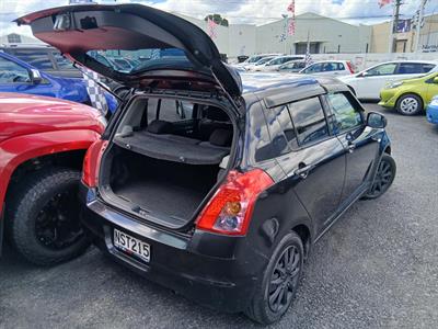 2010 Suzuki Swift - Thumbnail