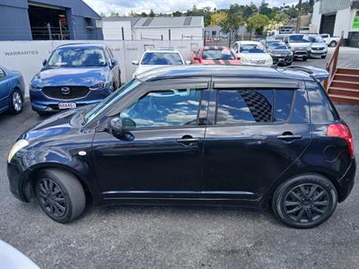 2010 Suzuki Swift - Thumbnail