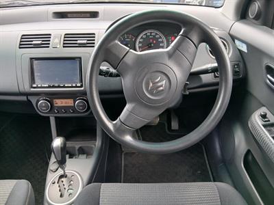 2010 Suzuki Swift - Thumbnail
