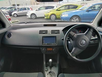 2010 Suzuki Swift - Thumbnail