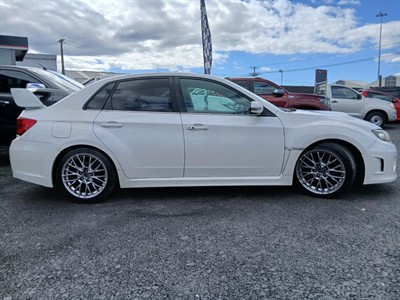 2010 Subaru IMPREZA - Thumbnail