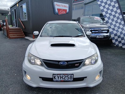 2010 Subaru IMPREZA - Thumbnail
