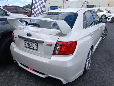 2010 Subaru IMPREZA - Thumbnail