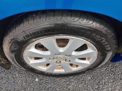 2006 Toyota Aurion - Thumbnail