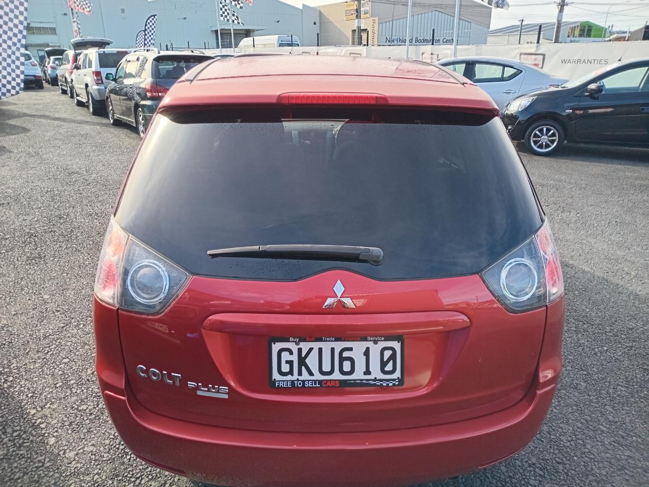 2012 Mitsubishi COLT