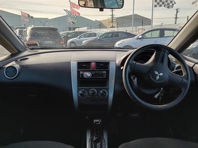 2012 Mitsubishi COLT - Thumbnail