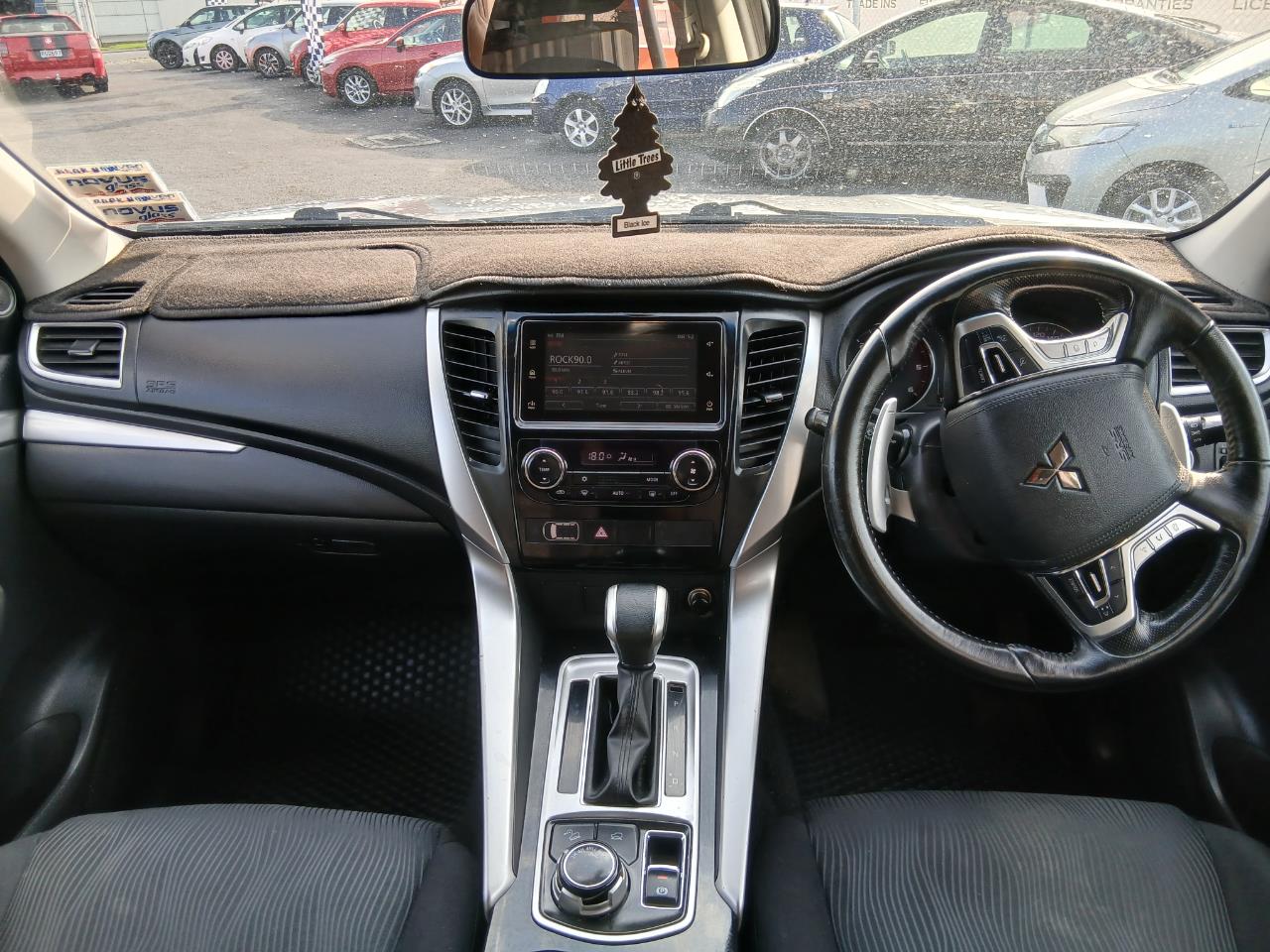 2016 Mitsubishi Pajero Sport