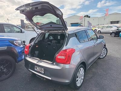 2021 Suzuki Swift - Thumbnail