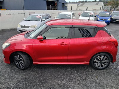 2018 Suzuki Swift - Thumbnail