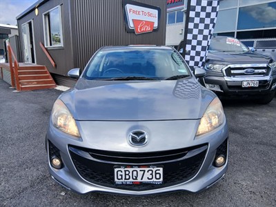 2011 Mazda 3 - Thumbnail
