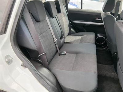 2016 Suzuki Grand Vitara - Thumbnail