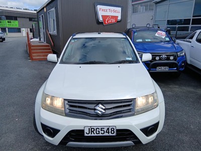 2016 Suzuki Grand Vitara - Thumbnail