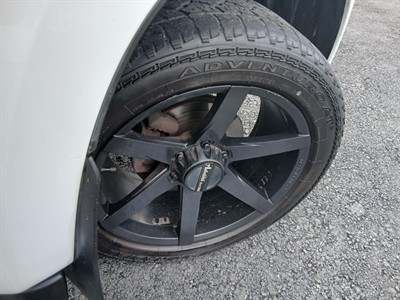 2016 Isuzu  MU-X - Thumbnail