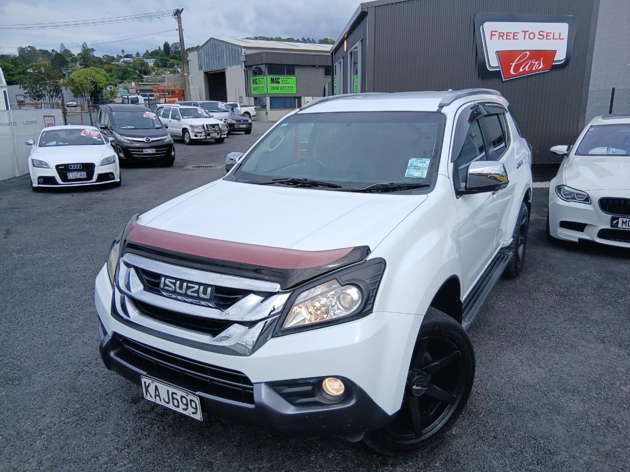 2016 Isuzu  MU-X
