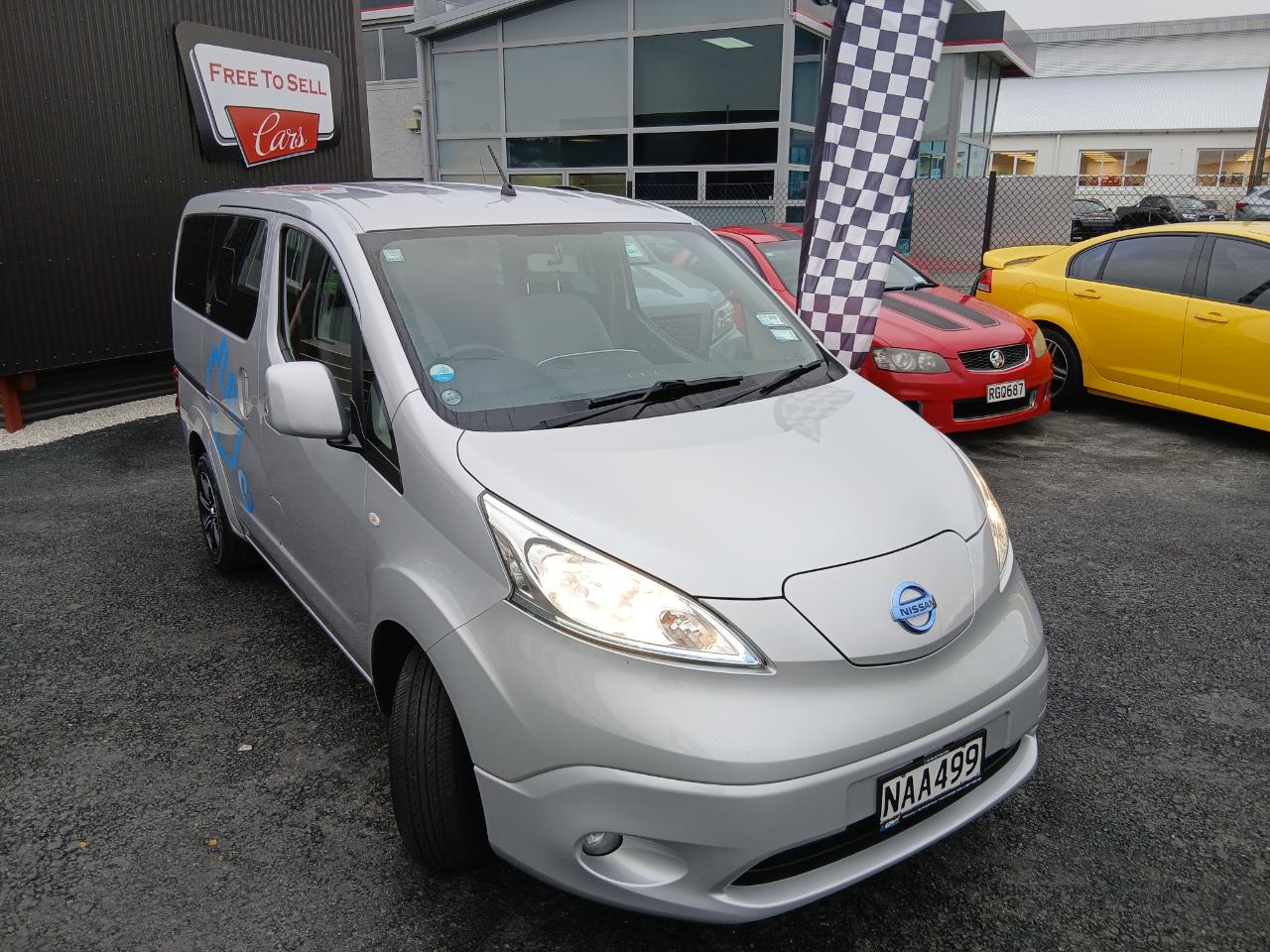 2016 Nissan e-NV200