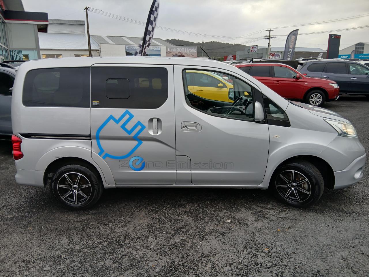 2016 Nissan e-NV200