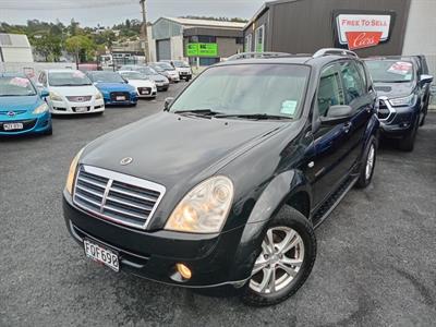 2010 Ssangyong REXTON - Thumbnail