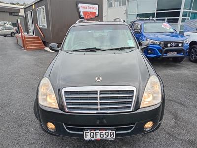 2010 Ssangyong REXTON - Thumbnail