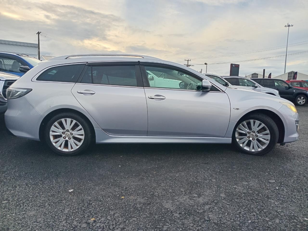 2008 Mazda Atenza