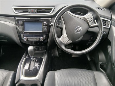 2017 Nissan X-Trail - Thumbnail