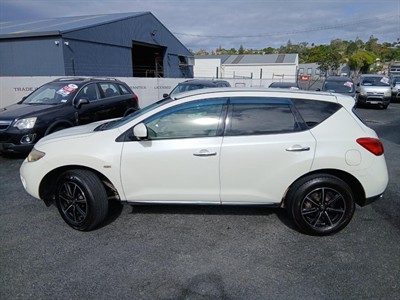 2009 Nissan Murano - Thumbnail