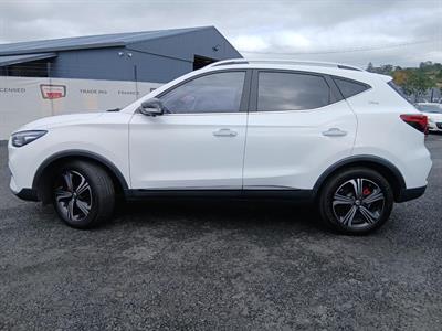 2022 MG Zs - Thumbnail