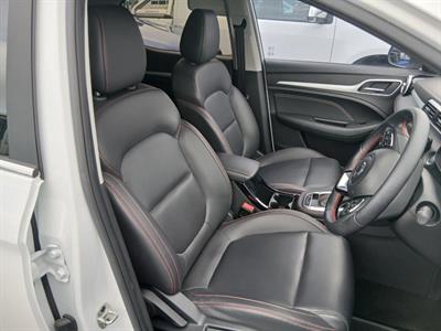 2022 MG Zs - Thumbnail