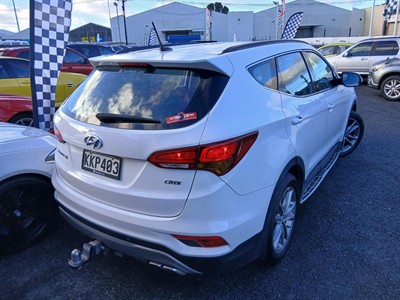 2017 Hyundai SANTA FE - Thumbnail