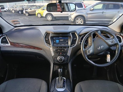 2017 Hyundai SANTA FE - Thumbnail