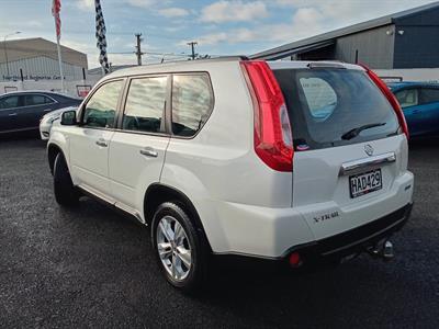 2013 Nissan X-Trail - Thumbnail
