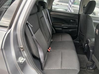 2011 Mitsubishi RVR - Thumbnail